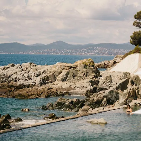 Les Roches Rouges, A Beaumier Hotel Saint-Raphaël