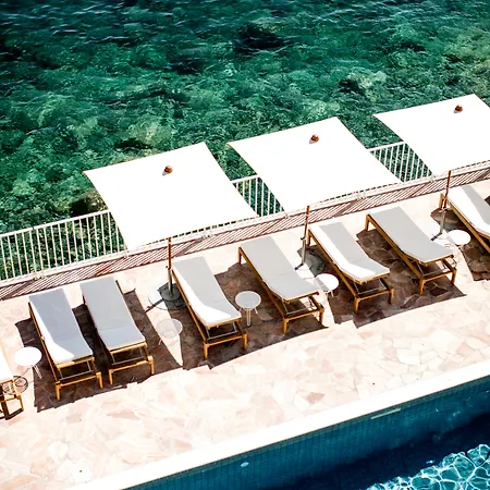 Les Roches Rouges, A Beaumier 5* Saint-Raphael (Var)